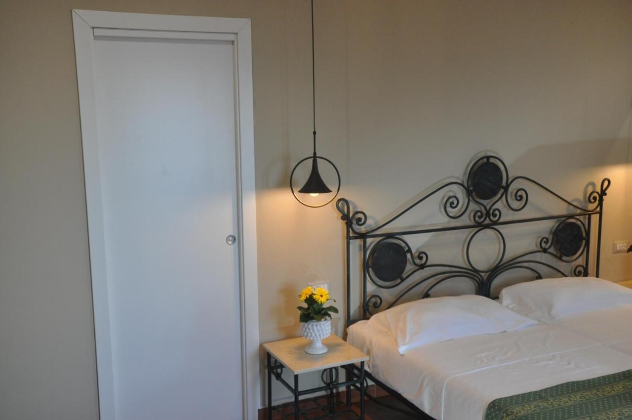 Villa Del Vescovo Cefalù Eksteriør bilde