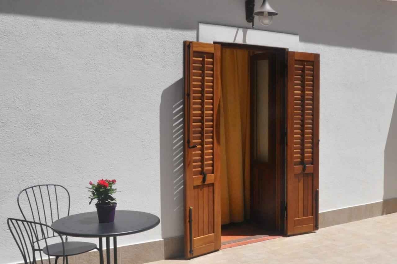 Villa Del Vescovo Cefalù Eksteriør bilde